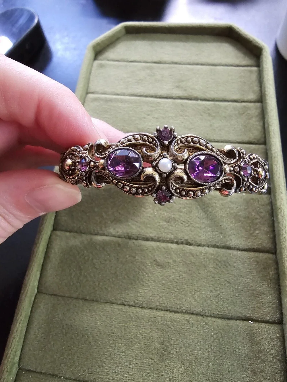 Vintage Avon Bracelet
